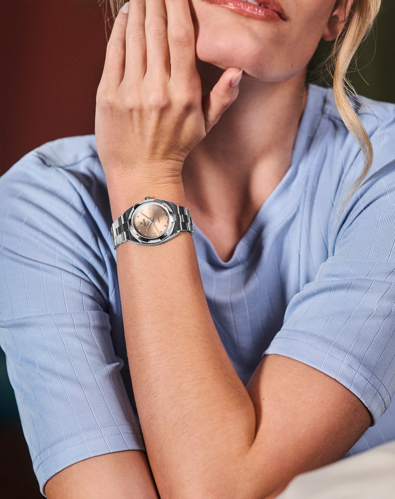 COVER Urban Muse Rose Diamond Watch for Women – elegant Swiss timepiece on wrist